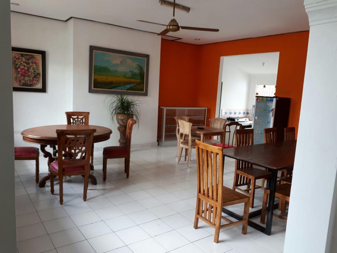 Anggrek Mas Bed&Breakfast Vandrerhjem Ubud Eksteriør bilde
